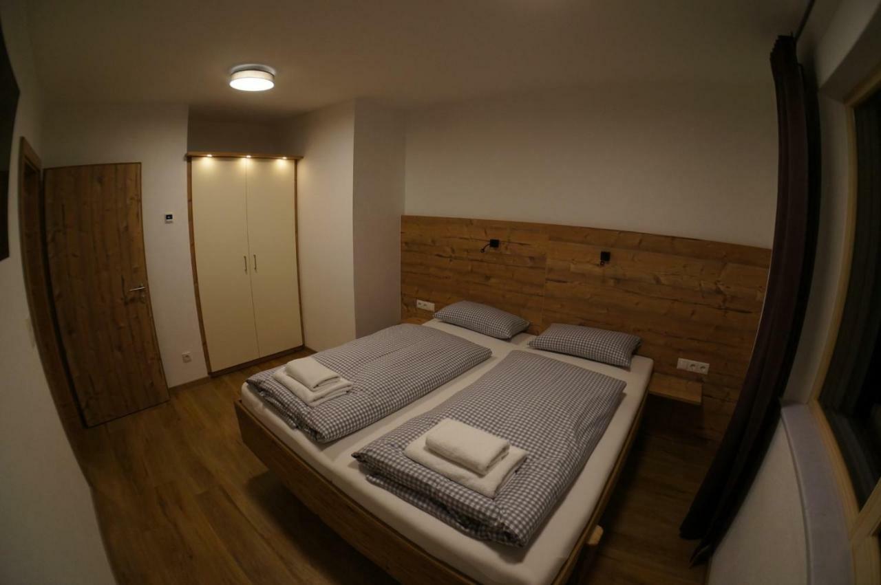Klotz Apartment *